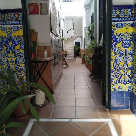 Apartamentos Fernando El Catolico Málaga Extérieur photo