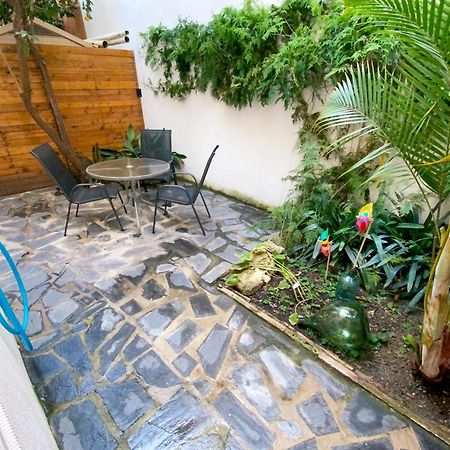 Apartamentos Fernando El Catolico Málaga Extérieur photo