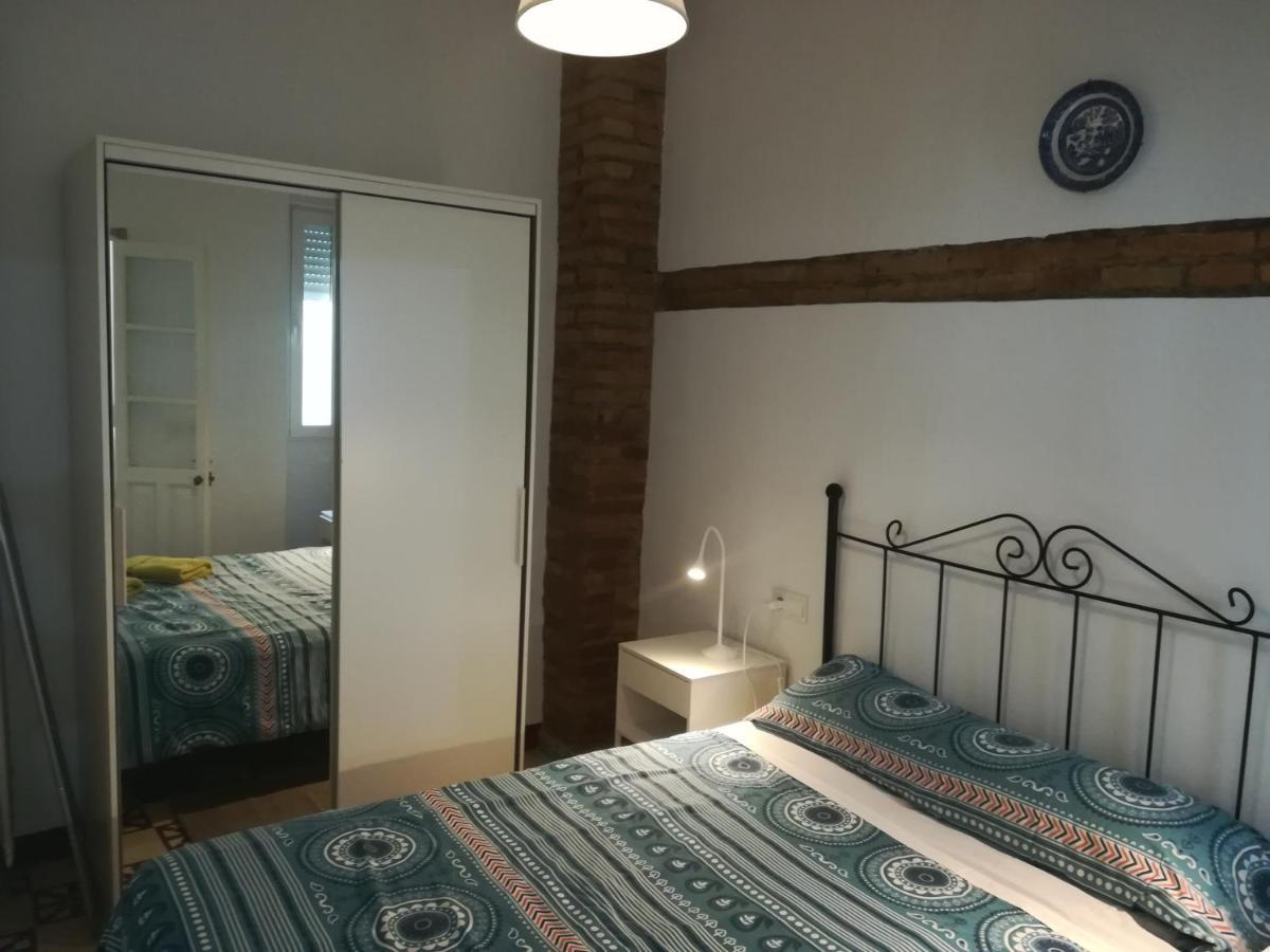 Apartamentos Fernando El Catolico Málaga Extérieur photo