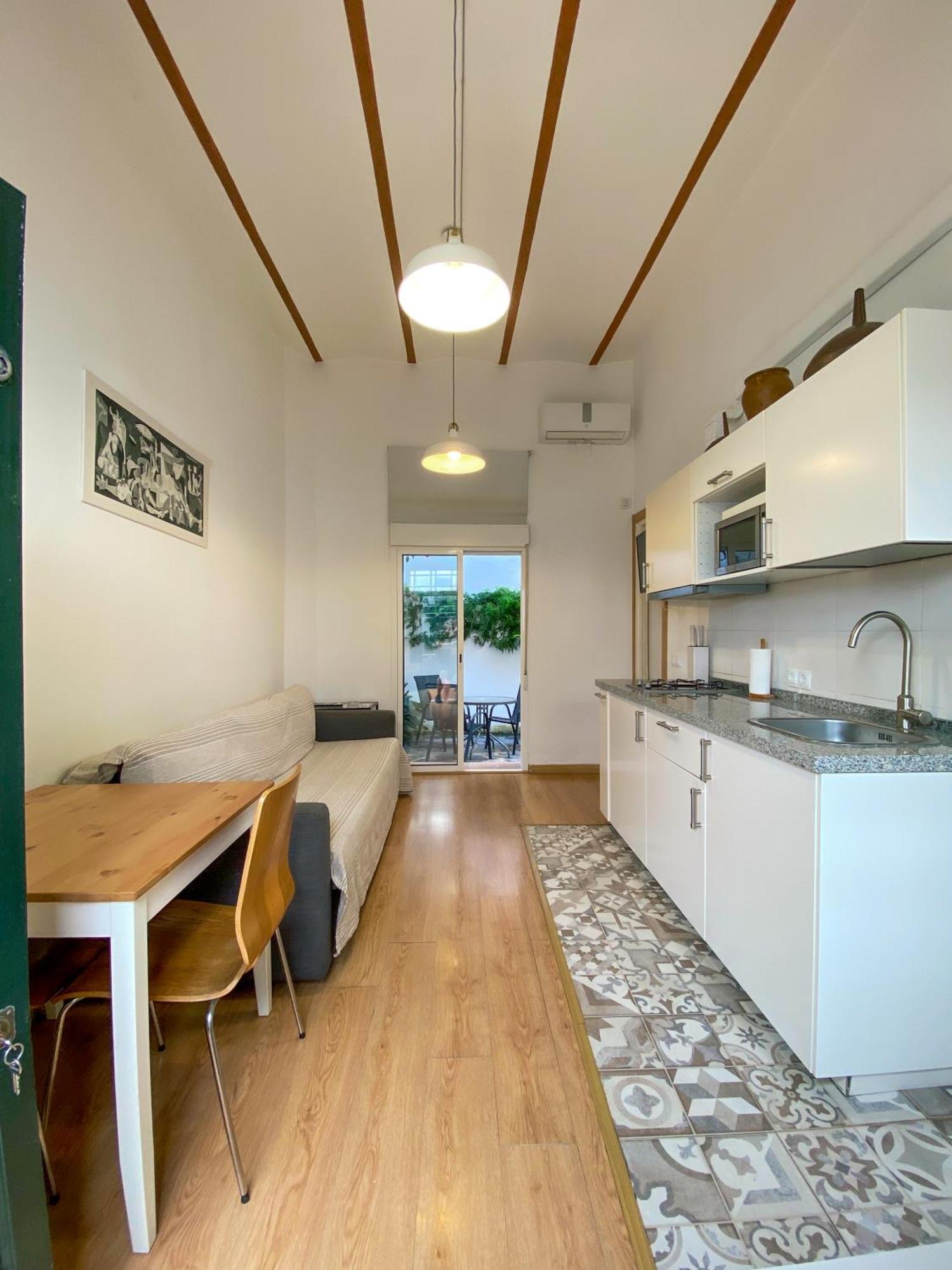 Apartamentos Fernando El Catolico Málaga Extérieur photo