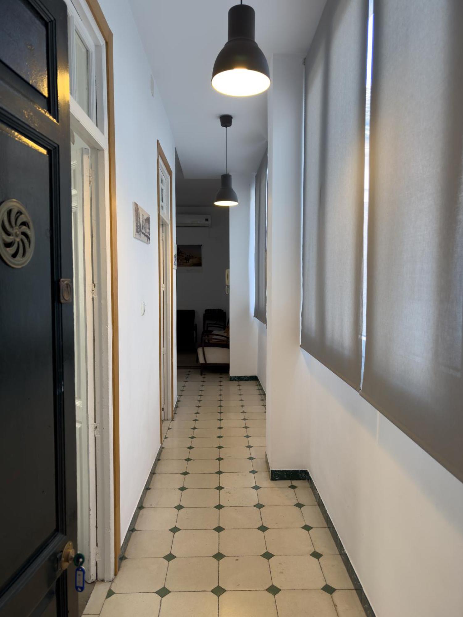 Apartamentos Fernando El Catolico Málaga Extérieur photo