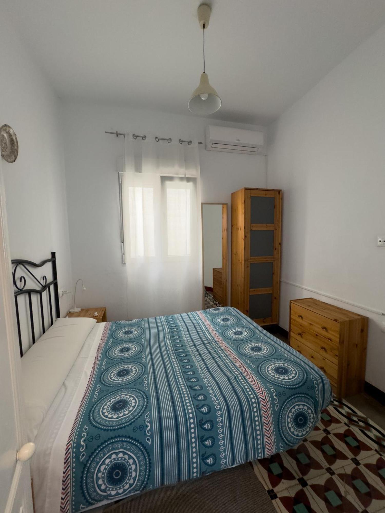 Apartamentos Fernando El Catolico Málaga Extérieur photo
